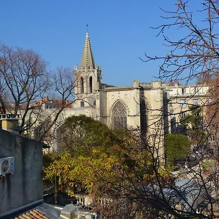 Hotel Les Corps Saints 2*