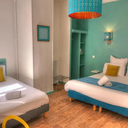 Les Corps Saints Hotel